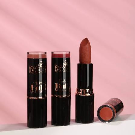 Ivoona Hydrating Bullet Matte Lipstick - Image 2