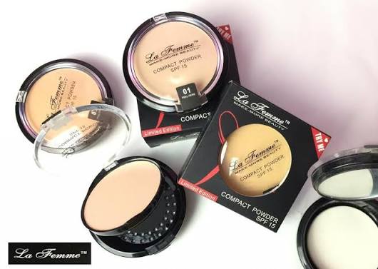 La Femme Compact Powder SPF 15 - Image 2