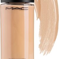 MAC Matchmaster SPF 15 Foundation