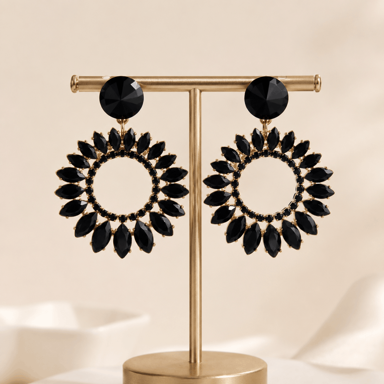 Ear Ring - Image 2
